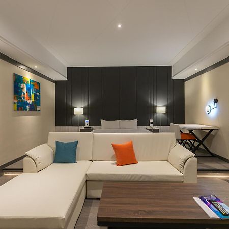 Soho Motel Taoyuan Eksteriør billede