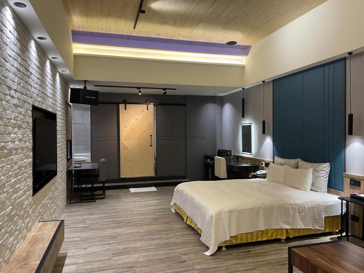 Soho Motel Taoyuan Eksteriør billede