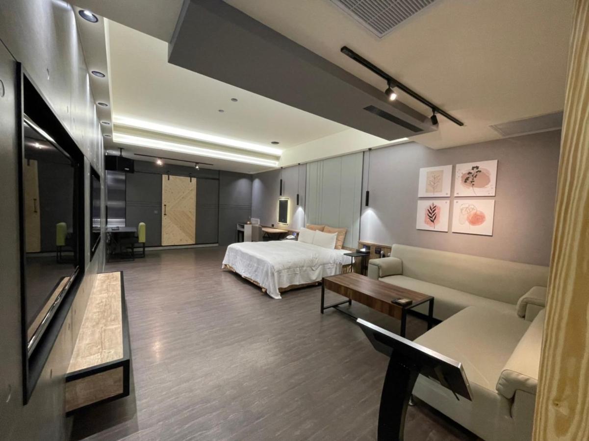 Soho Motel Taoyuan Eksteriør billede