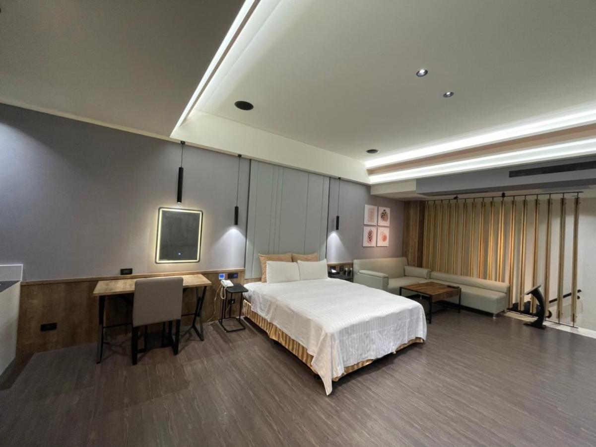 Soho Motel Taoyuan Eksteriør billede