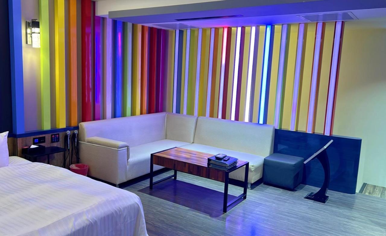 Soho Motel Taoyuan Eksteriør billede