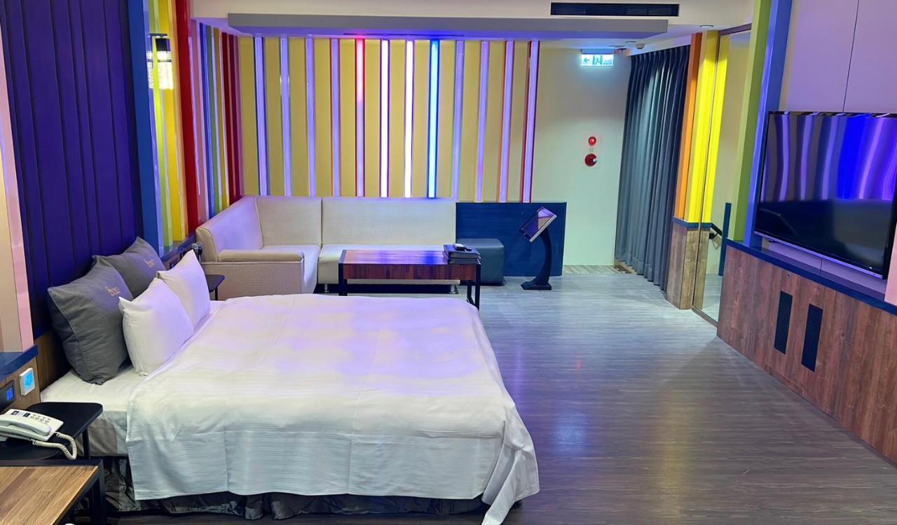 Soho Motel Taoyuan Eksteriør billede