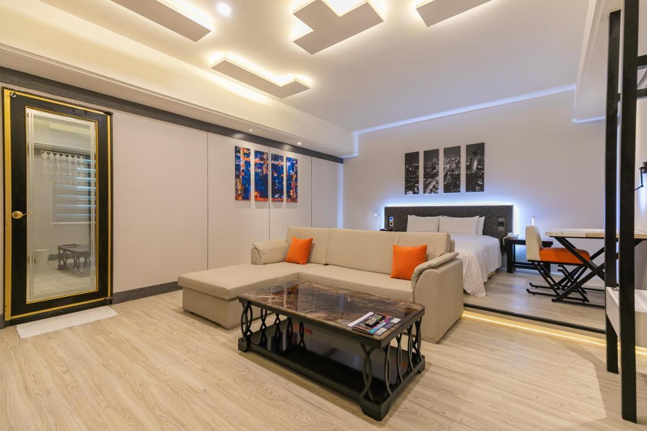 Soho Motel Taoyuan Eksteriør billede