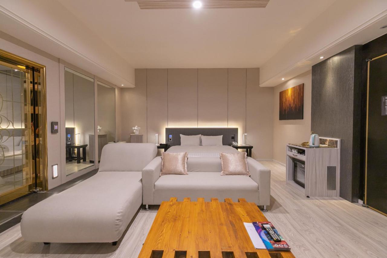 Soho Motel Taoyuan Eksteriør billede